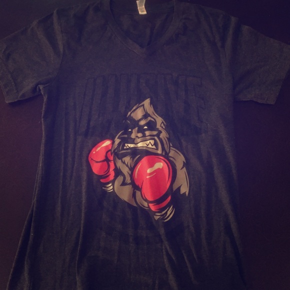 ILLUSIVE Tshirt