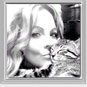 Meet your Posher, Deanie