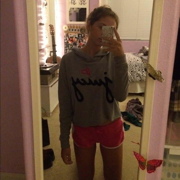 juicy couture cropped sweatshirt