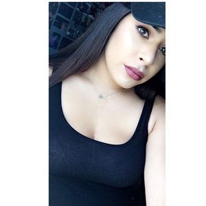 Meet your Posher, Sendyy