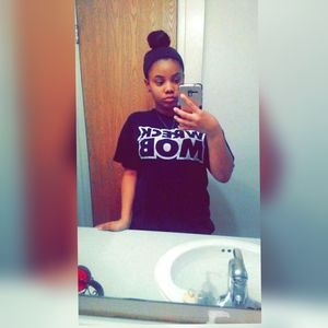 Meet your Posher, Chasitee