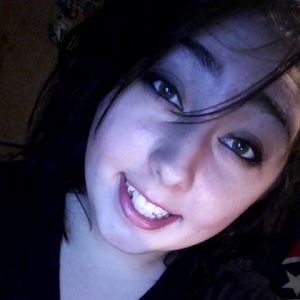 Meet your Posher, Cassandra