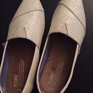 Toms off white Sparkle shoes.