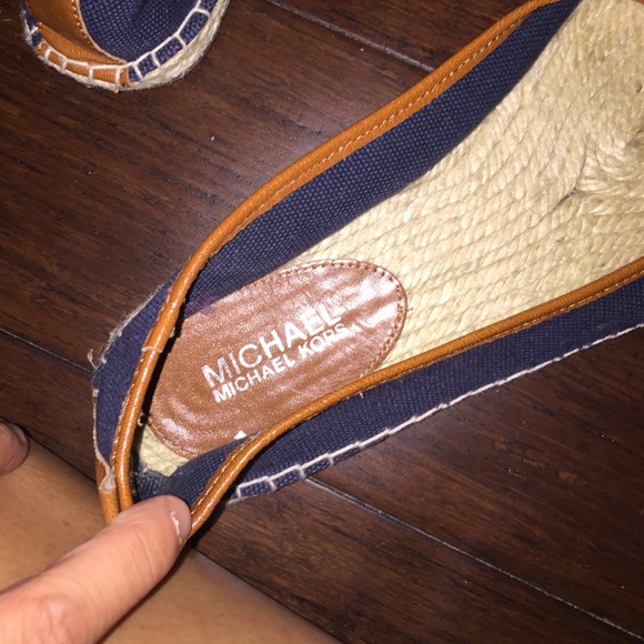 Michael kors shoes - Picture 4 of 4