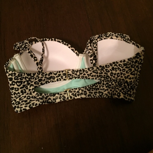 Bathing suit top - Picture 2 of 2
