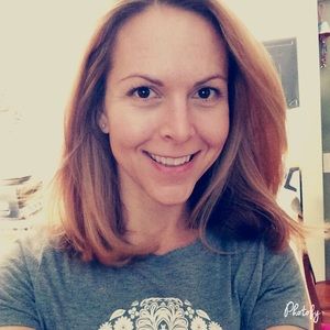 Meet your Posher, Angie