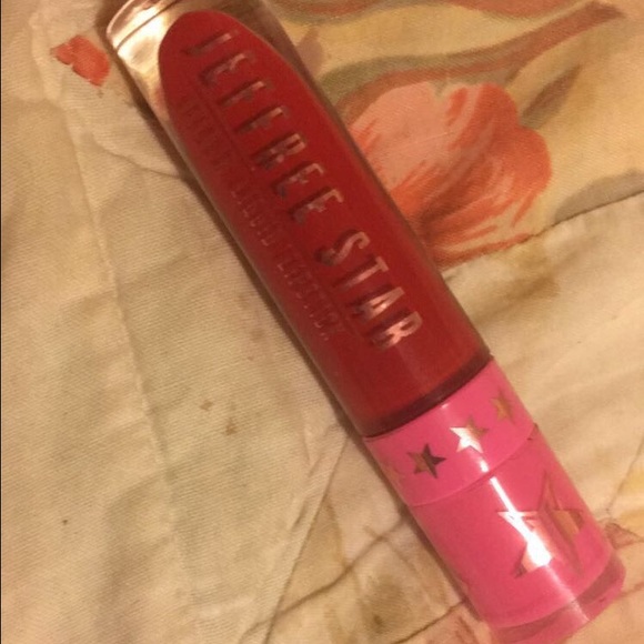 Jeffree star velour liquid lipstick