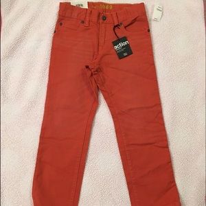 Brand new Gap Kids Boys size 6 jeans.