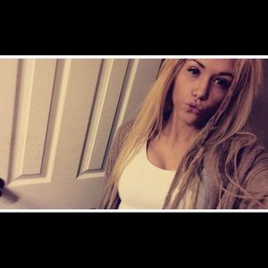 Meet your Posher, Bailey