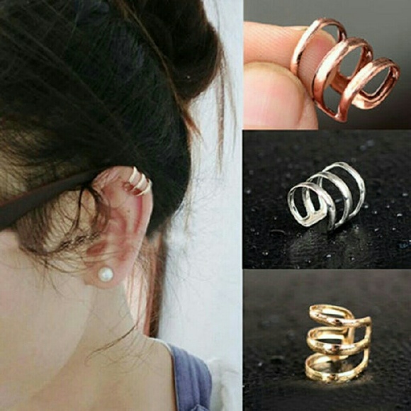 ❤️4 for $20 Sale❤️ one Gold/sliver plated ear cuff - Picture 2 of 3