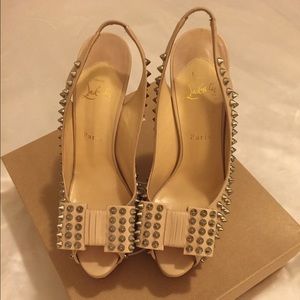 Christian Louboutin Clou Neoud Size 40.5 Christian Louboutin Clou Neoud Size 40.5