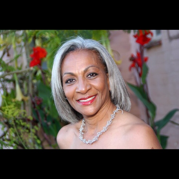 Meet your Posher, Dian