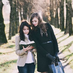 Meet your Posher, Izolda