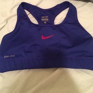 Nike sports bra