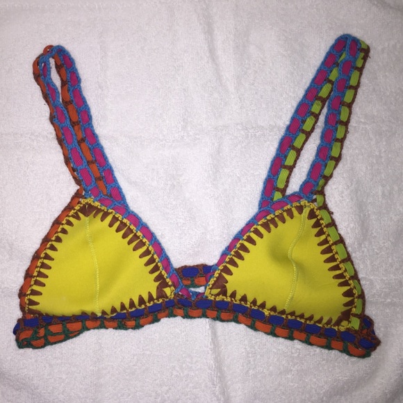 Yellow/black reversible bikini top - Picture 1 of 2