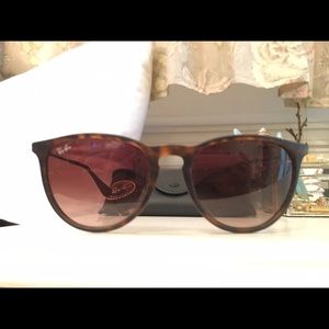 Erika Classic Ray-Ban
