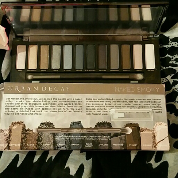 Last one! Naked smoky palette nib - Picture 2 of 4
