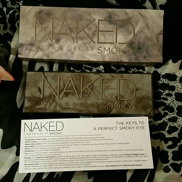 Last one! Naked smoky palette nib - Picture 4 of 4
