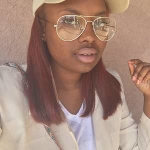 Meet your Posher, Lanette'