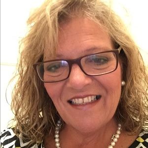 Meet your Posher, Katrina