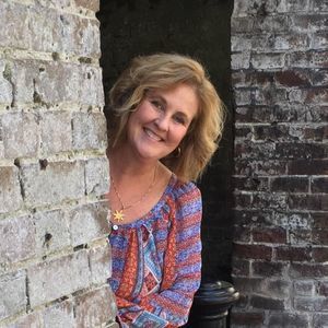 Meet your Posher, Maribeth