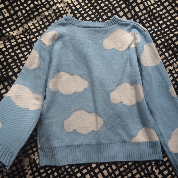 Clouds Sweater - Picture 4 of 4