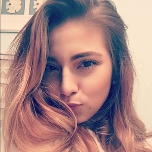 Meet your Posher, Alexandria