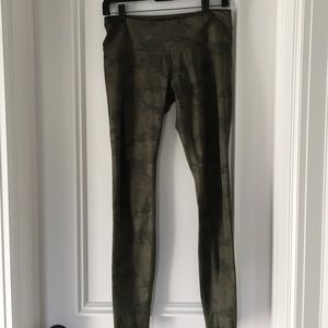 Long camo lulu lemon pants