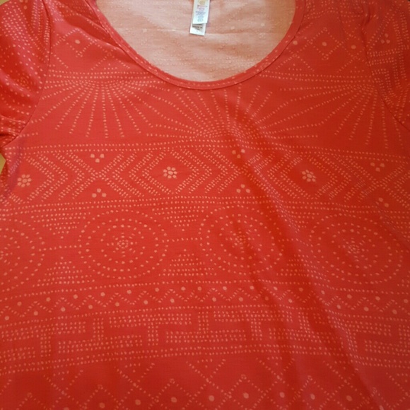 Lularoe perfect t small