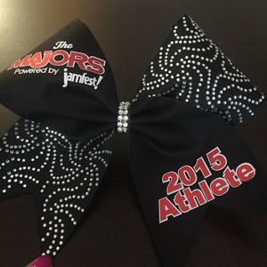 MAJORS 2015 Bow