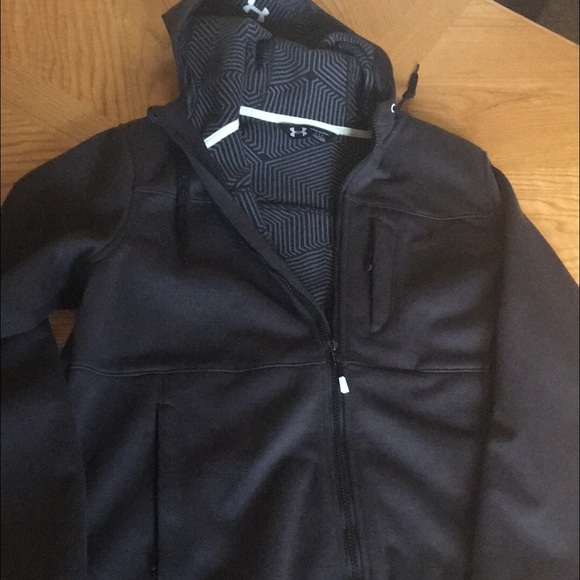 Women's under Armour jacket