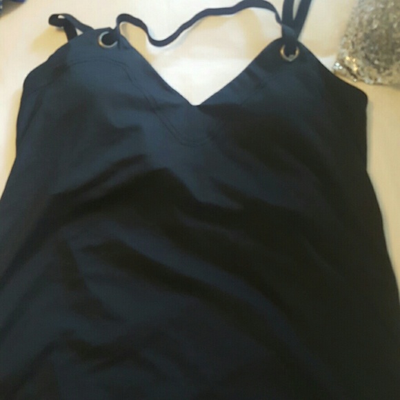 Fabletics crystal top