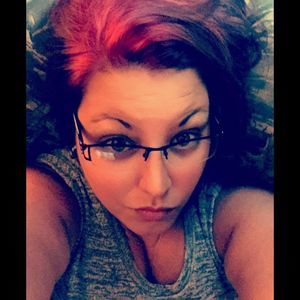 Meet your Posher, Becky