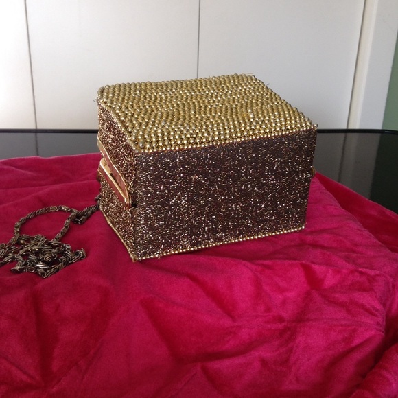 Golden beaded & sparkling bag - Picture 3 of 4