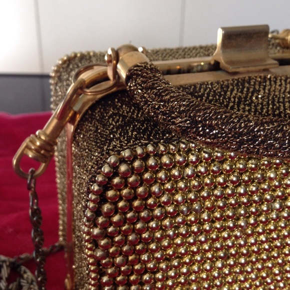Golden beaded & sparkling bag - Picture 4 of 4