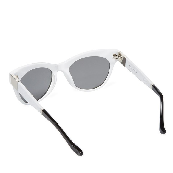 The Row x Linda Farrow Leather Cateye Shades main image 4