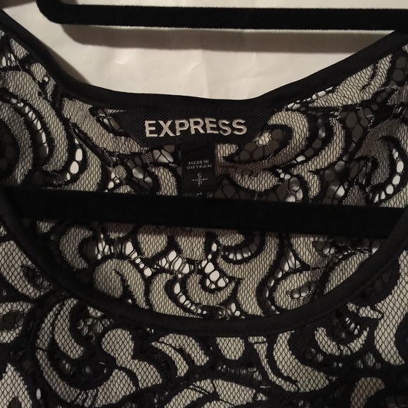 Petty - Picture 2 of 4