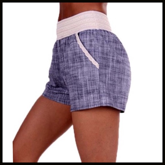 Crochet Detail Chambray Short - Picture 3 of 4