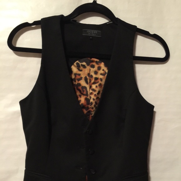 Cloth - Picture 1 of 4