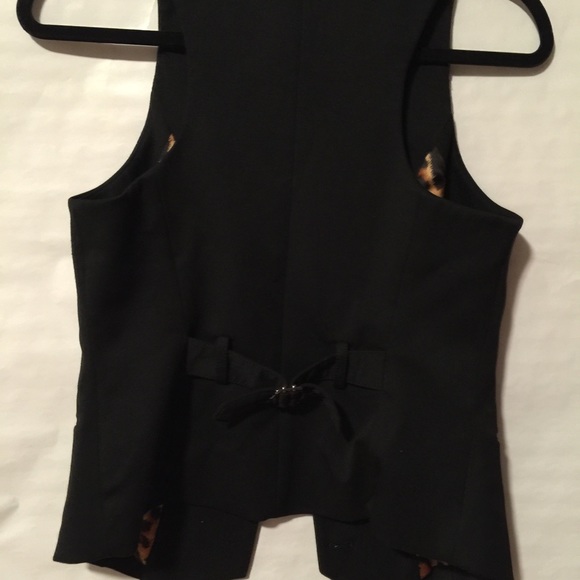 Cloth - Picture 3 of 4