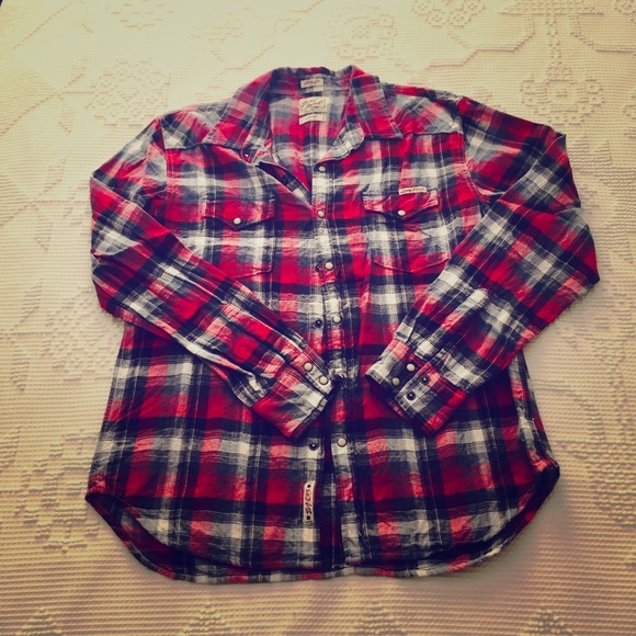 ⬇️⬇️Western Plaid Pearl Snap