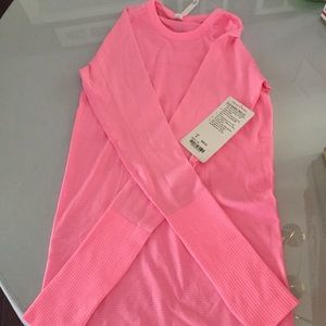Women's Lululemon Size 6 Run Swiftly Tech Shirt