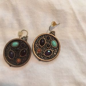 Lucky brand earingsn