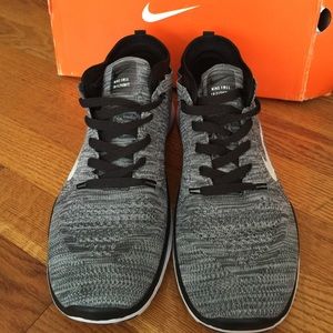 Nike Free Flyknit