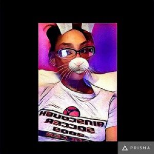 Meet your Posher, Leslie