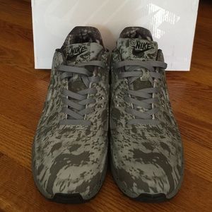 Nike Air Max Lunar 90