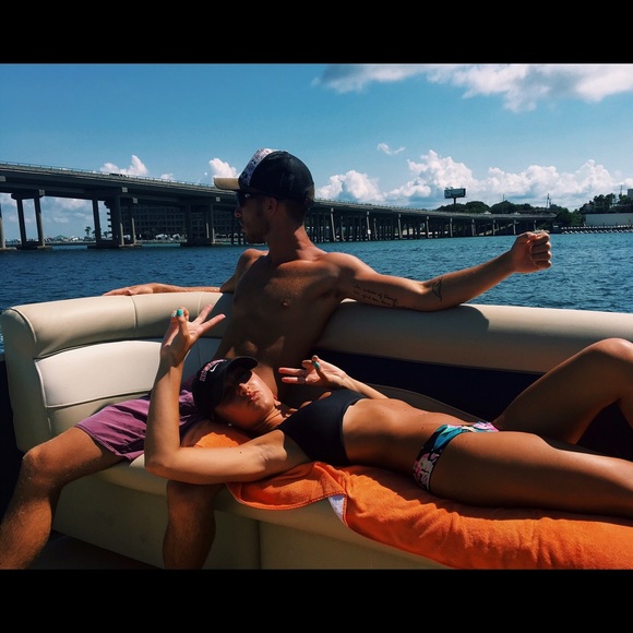 Meet your Posher, Mallory Blake - Picture 3 of 4