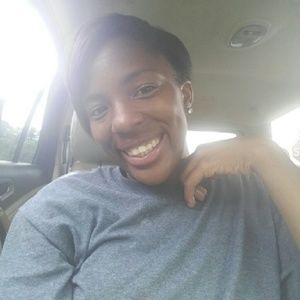 Meet your Posher, Rachelle