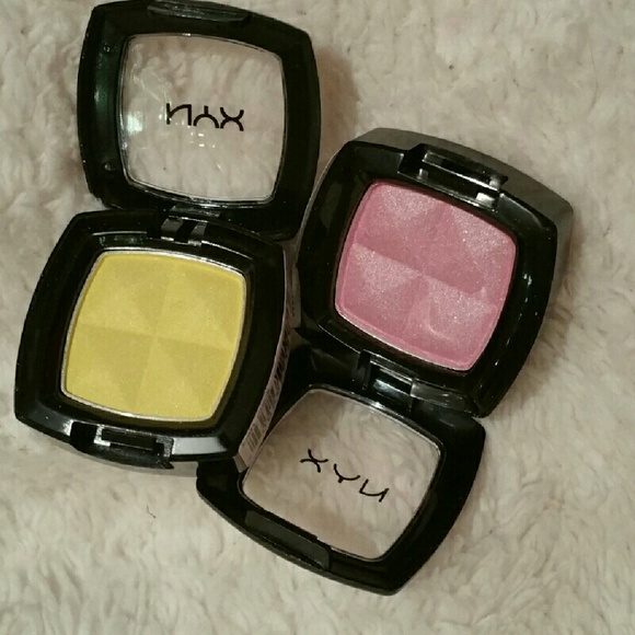 2 NYX Shimmer Shadows