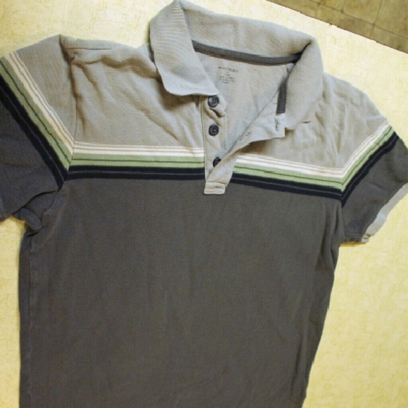 Banana Republic mens collared tee